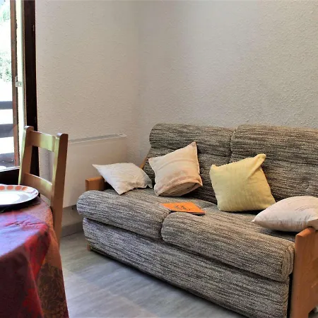 Apartment T2 Calme Avec Balcon Sud, Parking Gratuit, Navette Proche - 4 Couchages A 1850 - Fr-1-330-520 *
