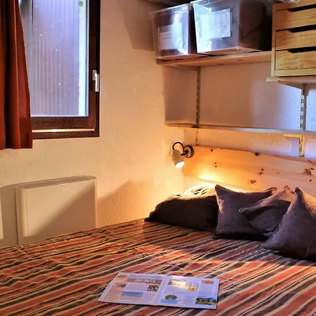 Apartment T2 Calme Avec Balcon Sud, Parking Gratuit, Navette Proche - 4 Couchages A 1850 - Fr-1-330-520 *